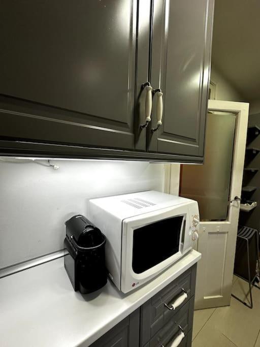 Апартаменты Apartamento Con Parking En Centro De Madrid-Chamberi Экстерьер фото